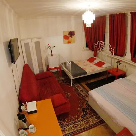 Apartament Dacilor *
